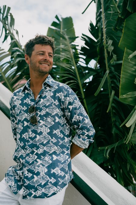 Jeremy Linen Shirt - Skipper Blue Fish